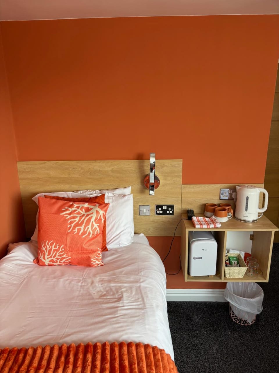 Bed, Coffee/tea facilities, Bedroom