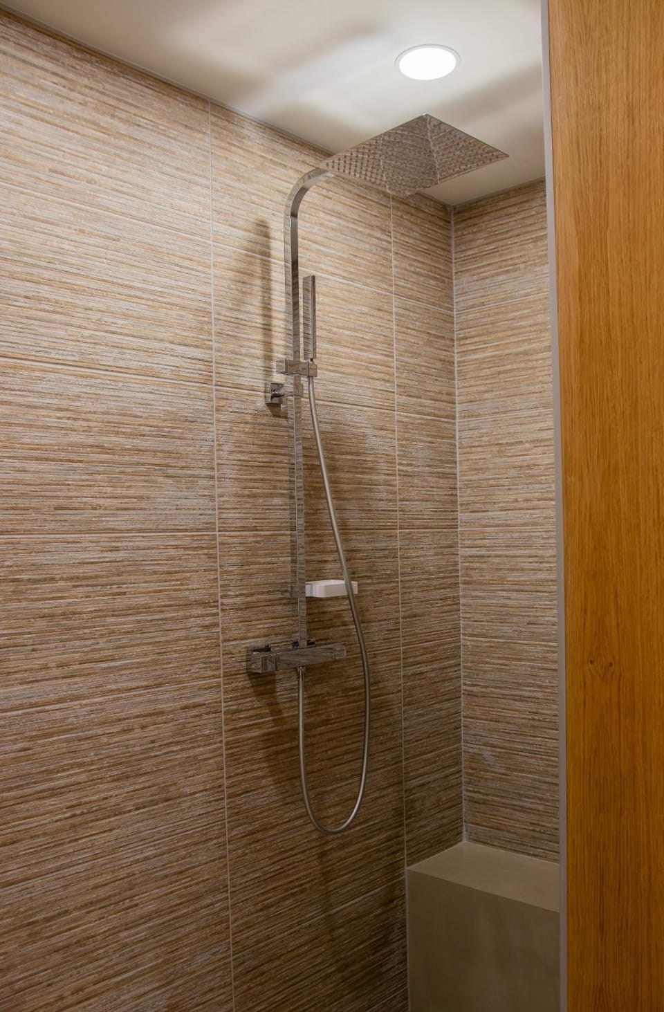 Domaine 669, Suite Villa Bed and Breakfast in Alès