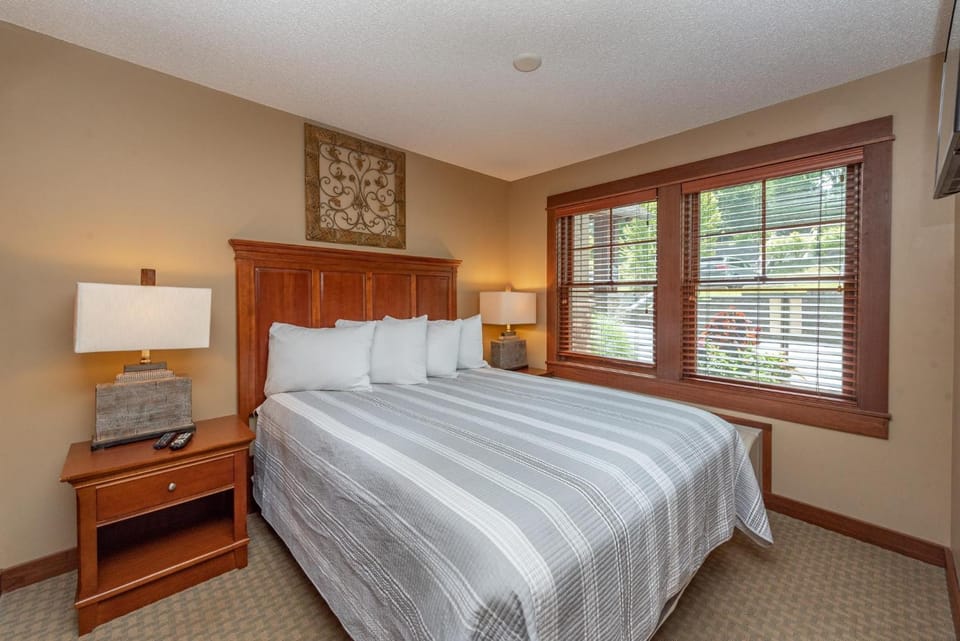 A114 One Bedroom Standard View Apartment in Deep Creek Lake