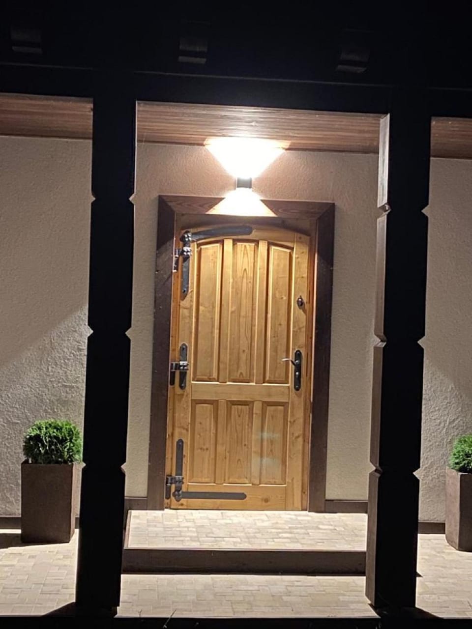 Facade/entrance