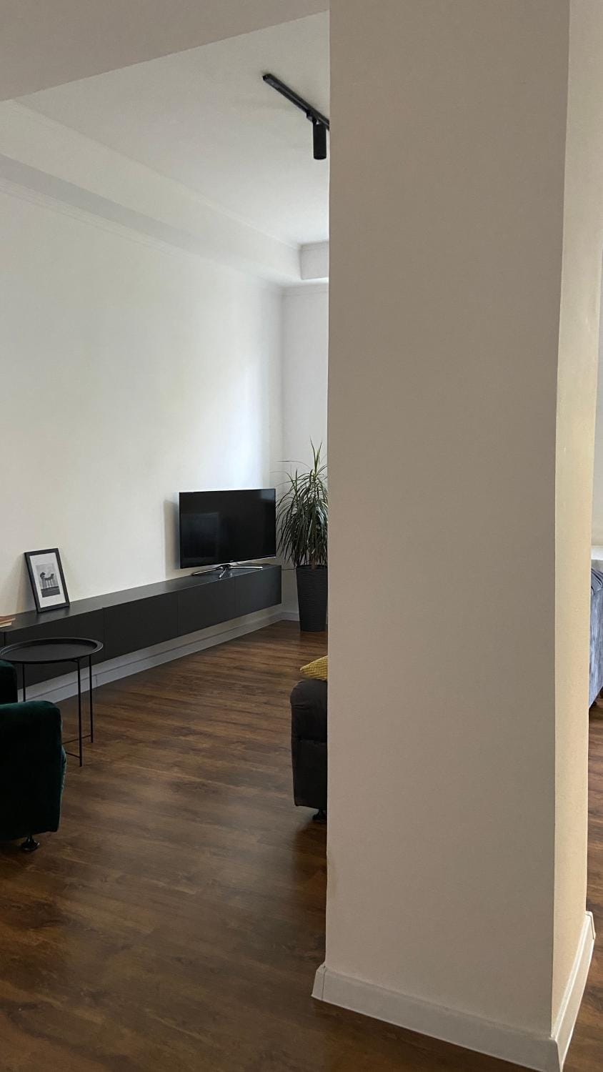 Communal lounge/ TV room, TV and multimedia, Living room, Seating area