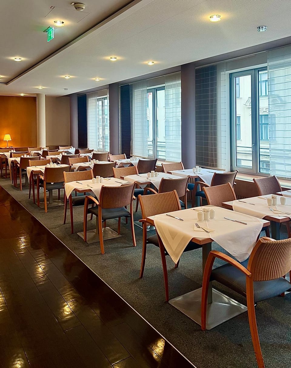 Restaurant/places to eat, Breakfast