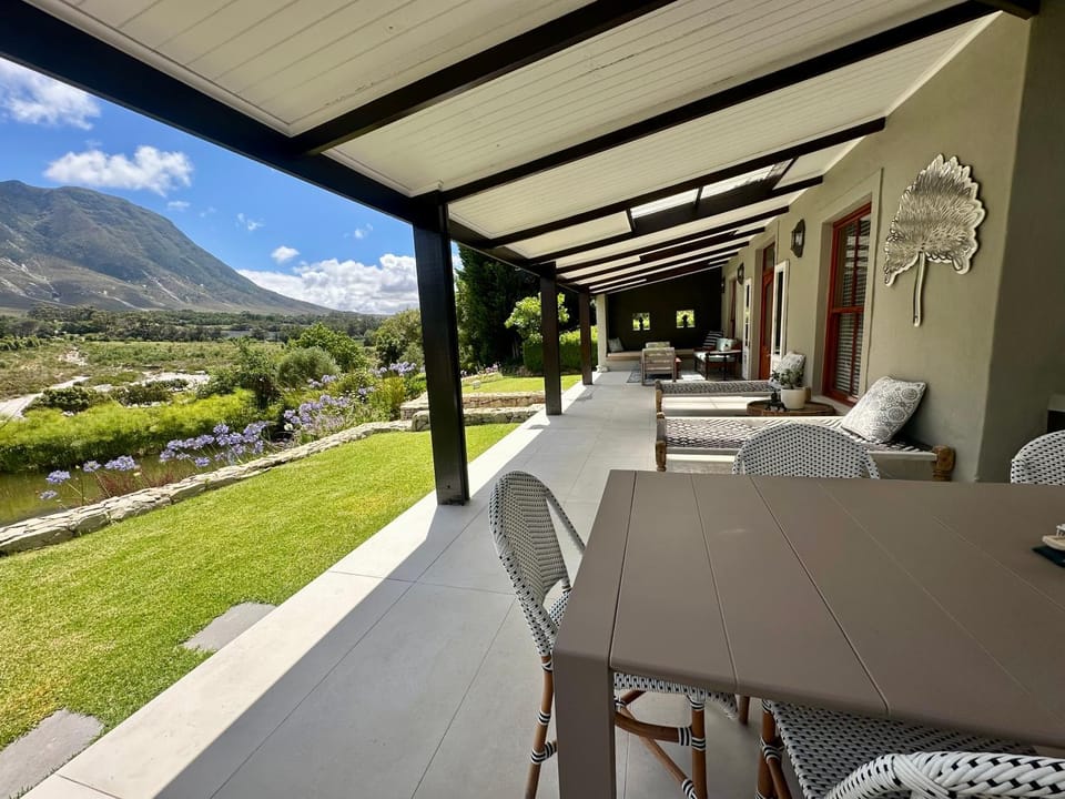 Patio, Natural landscape, View (from property/room), Balcony/Terrace, Mountain view