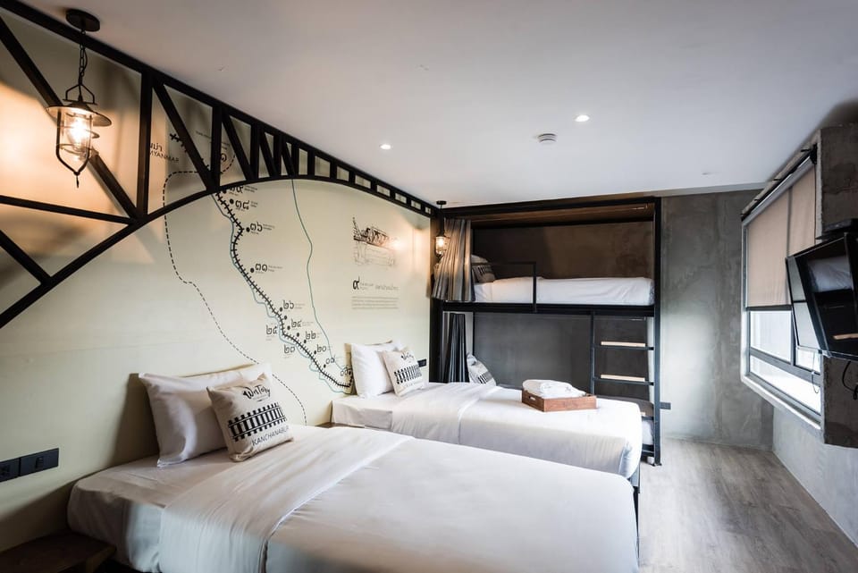 Bed, Bedroom, bunk bed