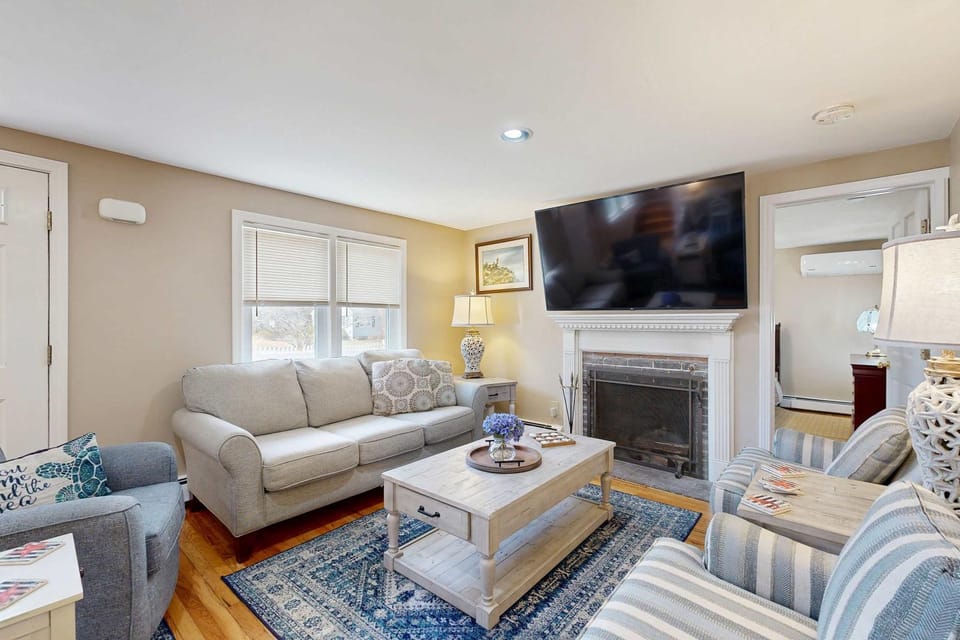 Cape Cod Playhouse House in West Dennis
