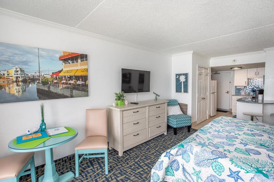 Oceanfront Studio Sand Dunes 2434 Perfect Couples Retreat House in Myrtle Beach