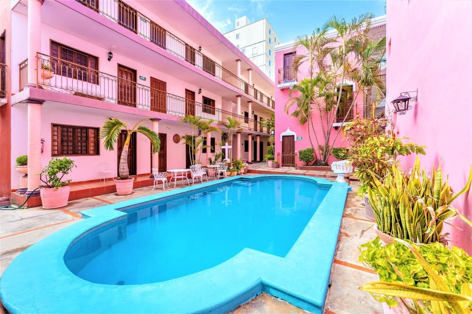 Swimming pool