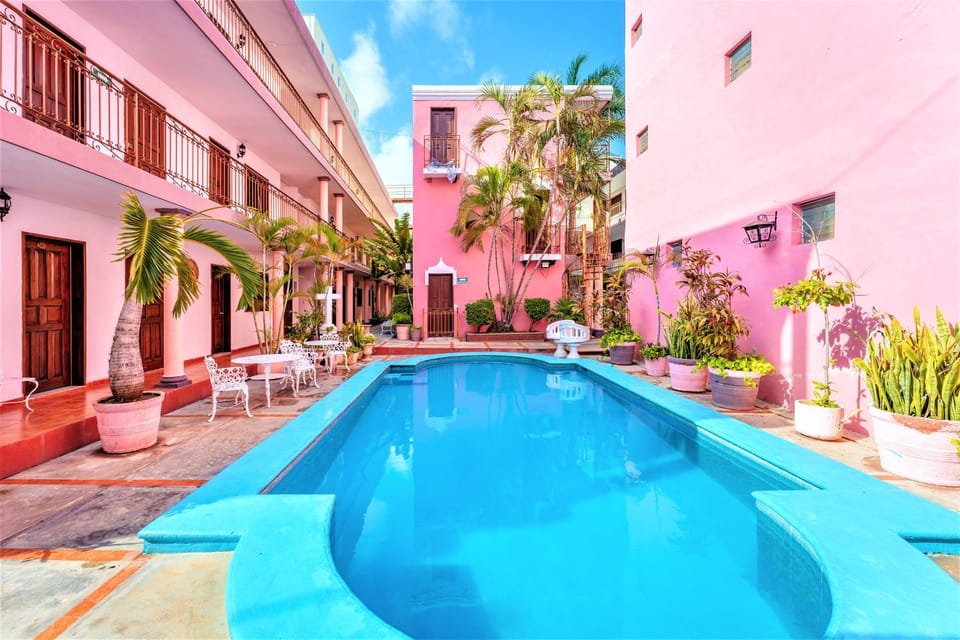 Swimming pool