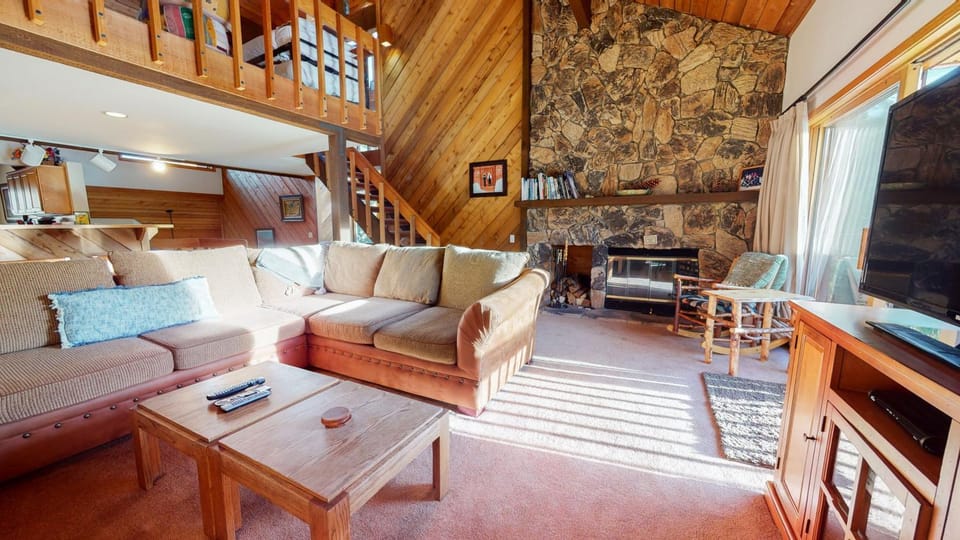 Snowcreek III #448 condo Apartment in Mammoth Lakes