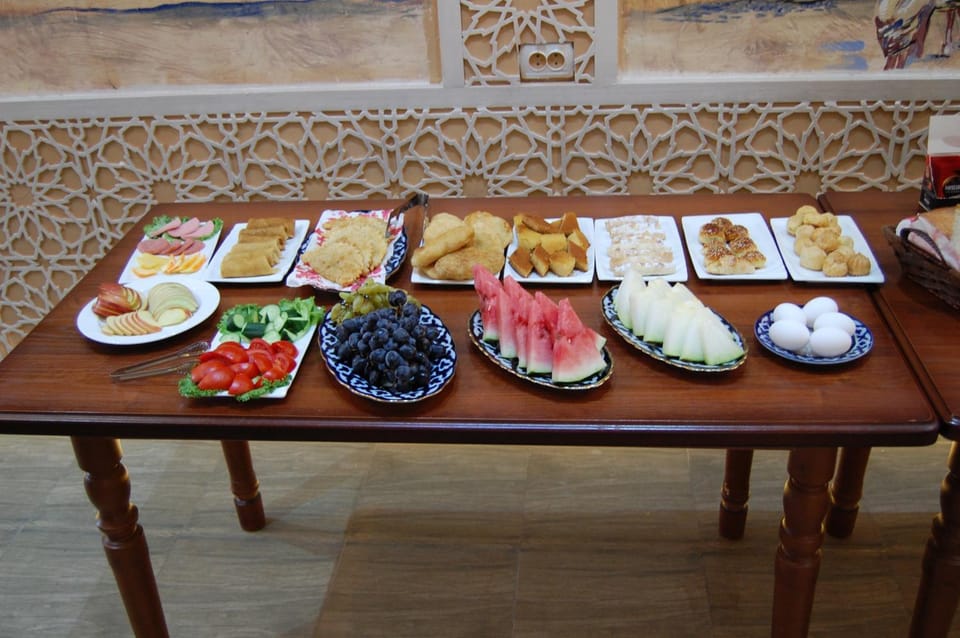 Breakfast, Buffet breakfast