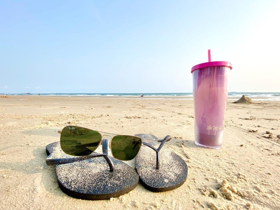 Nearby landmark, Day, Beach, Drinks