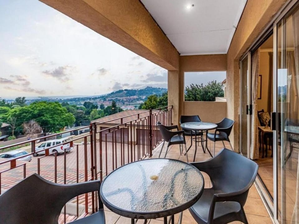 Property building, Balcony/Terrace