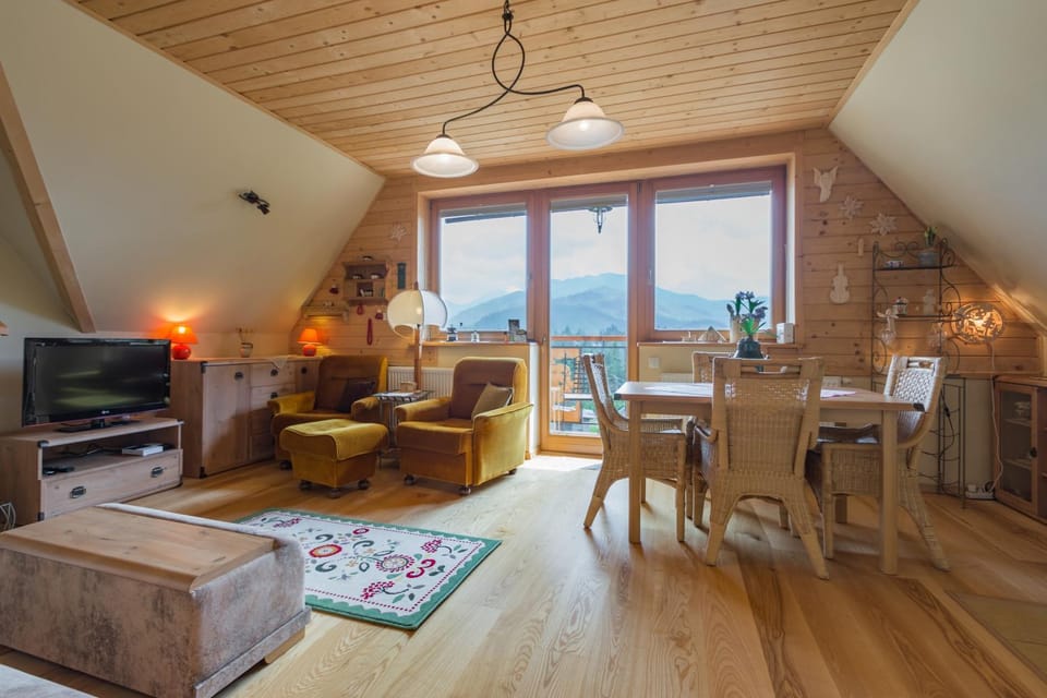 Apartament KROKUS Apartment in Lesser Poland Voivodeship