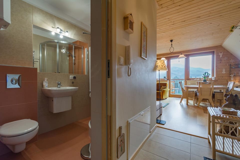 Apartament KROKUS Apartment in Lesser Poland Voivodeship
