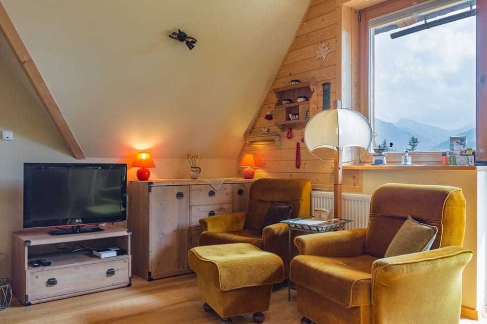Apartament KROKUS Apartment in Lesser Poland Voivodeship