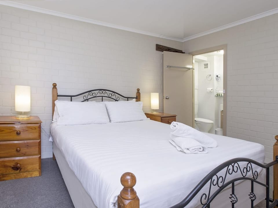 Tanderra 10 on Park Road House in Jindabyne