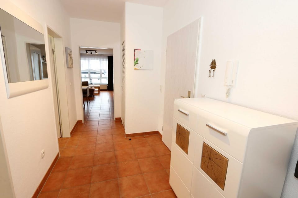 Haus Holstein - Wohnung 11 mit Balkon Apartment in Sellin