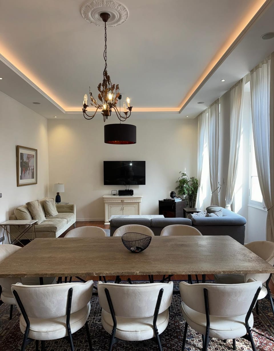 AC-Free Parking - Contemporary 4 Bedroom Villa Apartment Apartment in Cannes
