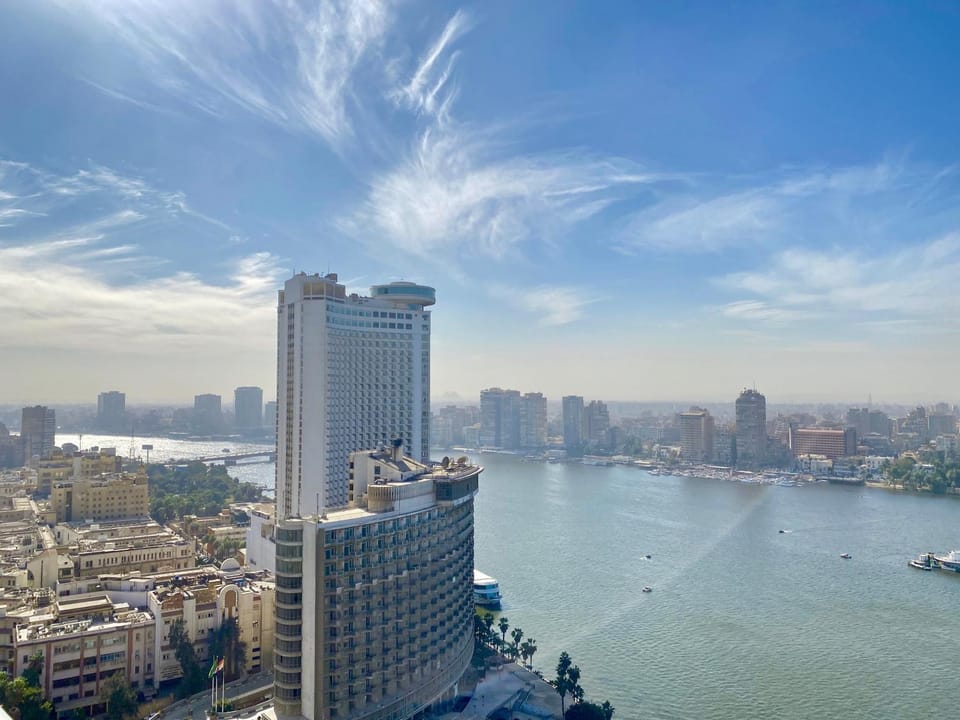 City view, Lake view, Landmark view, River view