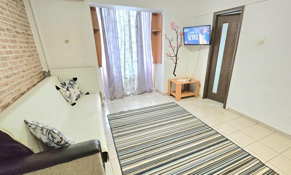 Global Downtown Apartments - Universitate - Balcescu Apartment in Bucharest