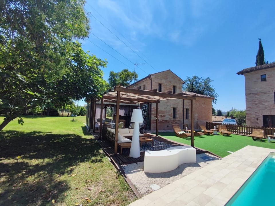 Property building, Swimming pool