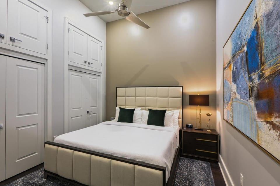 The Desire Apartment in Warehouse District