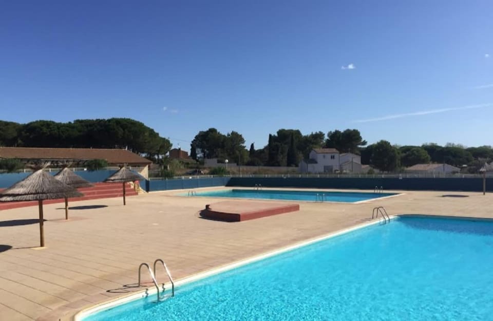 Pavillon indépendant pour 6 personnes dans une résidence sécurisée avec piscine House in Occitanie