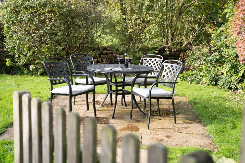 Patio, Garden, Seating area