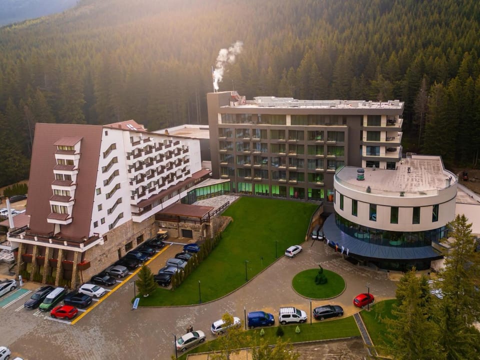 Property building, Bird's eye view