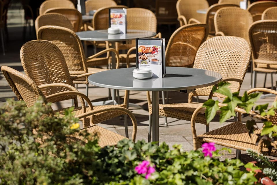Balcony/Terrace, Dining area