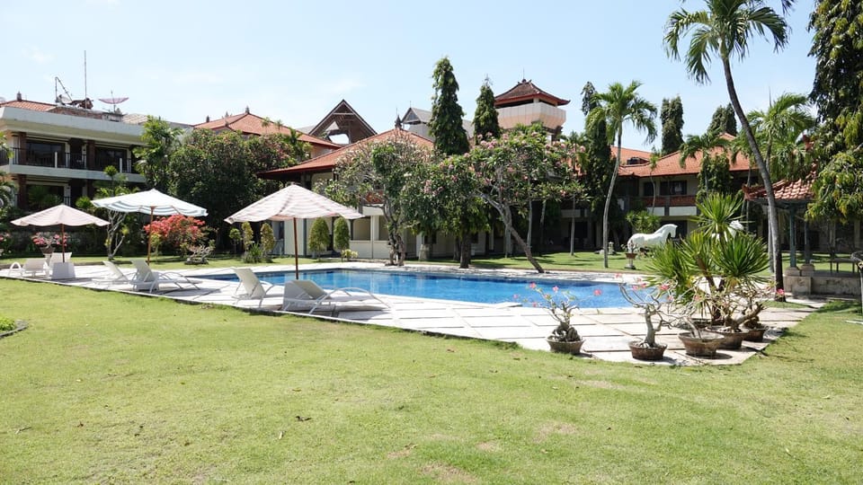 Property building, Swimming pool