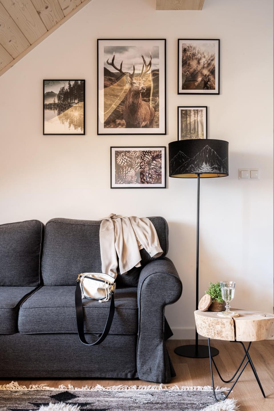 Seating area