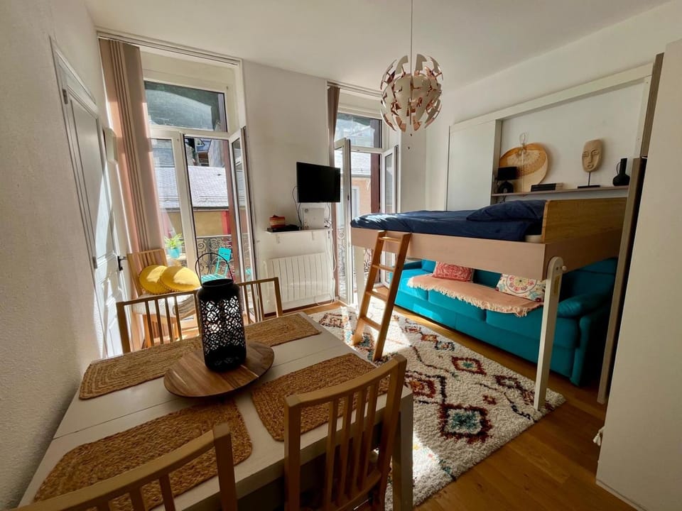 Appartement T2 classé tout confort, Cauterets Centre, équipé pour bébé Apartment in Cauterets