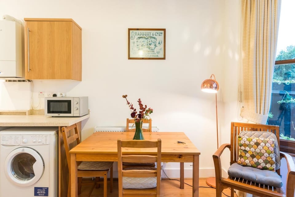 NEW Stylish 1 Bedroom Flat with Garden | London Apartment in London Borough of Southwark