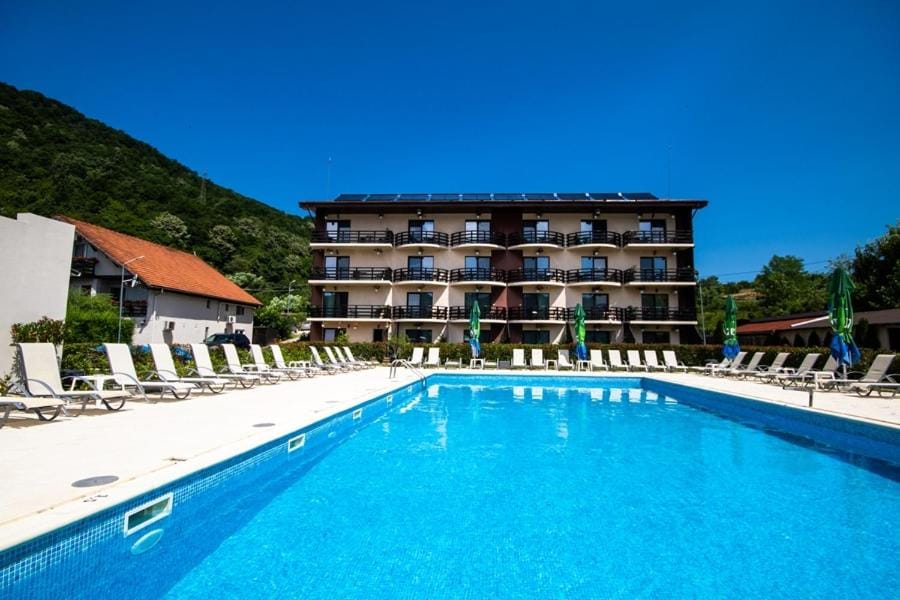 Property building, Swimming pool