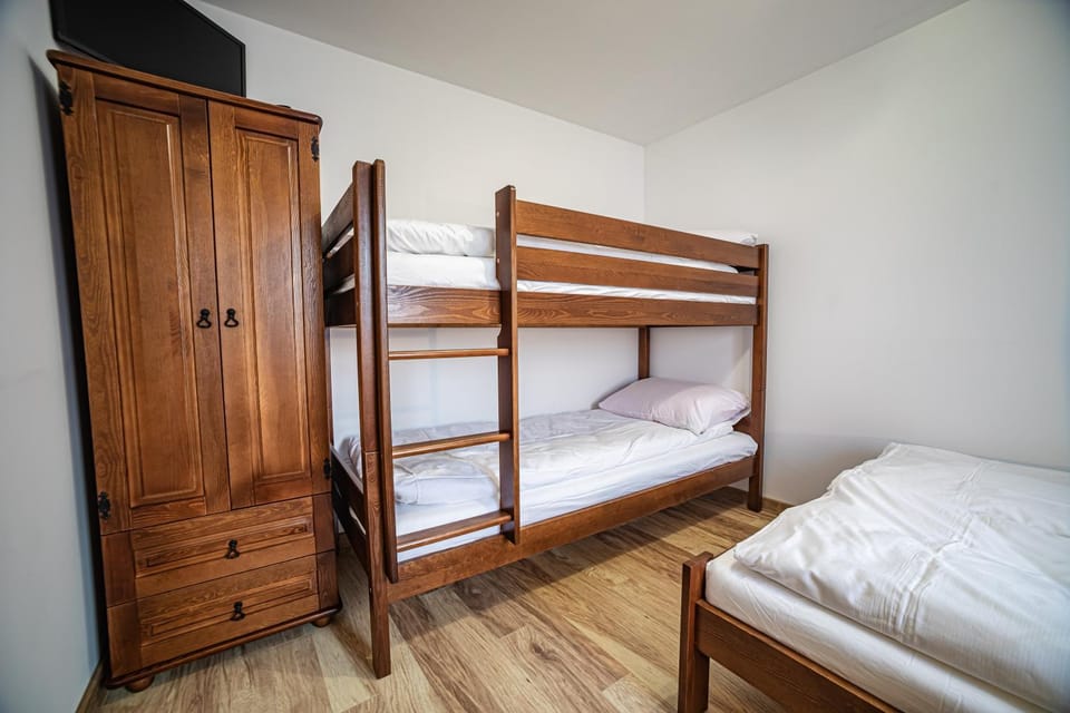 bunk bed
