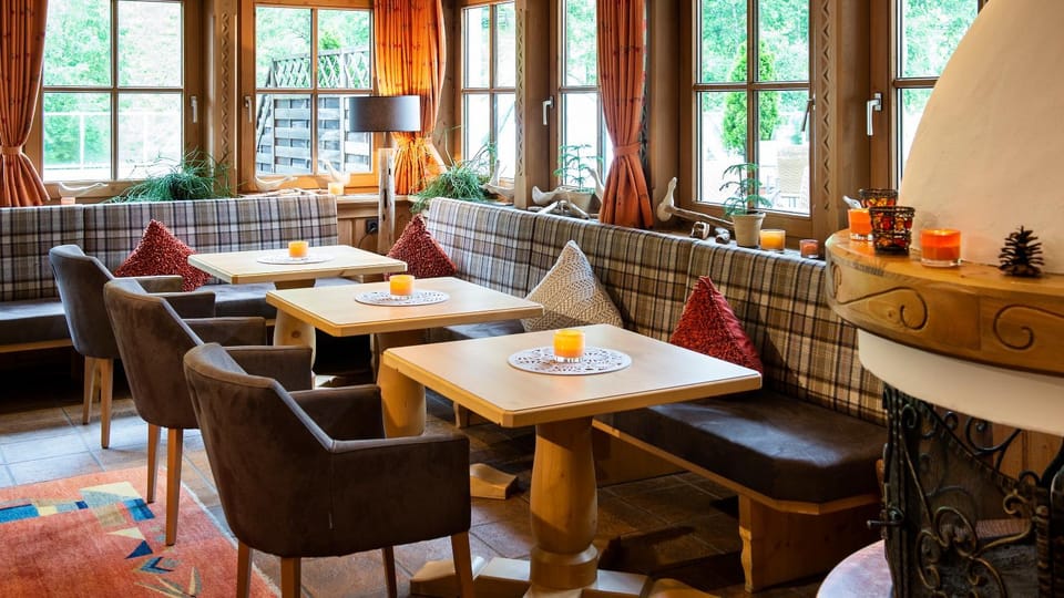 Lounge or bar