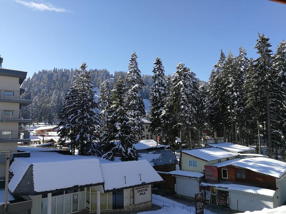 BOROVETS Royal Plaza - A409 Apartment in North Macedonia