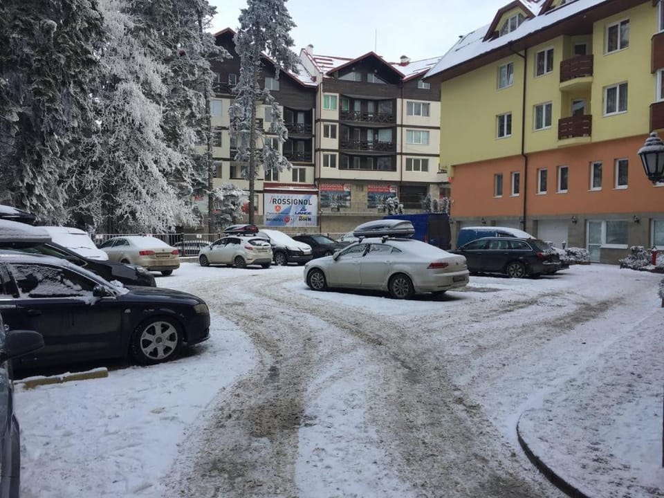 BOROVETS Royal Plaza - A409 Apartment in North Macedonia