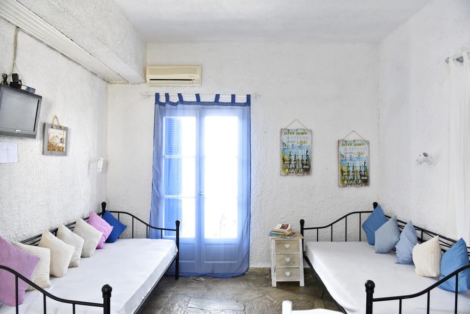 Balcony/Terrace, Sea view, air conditioner