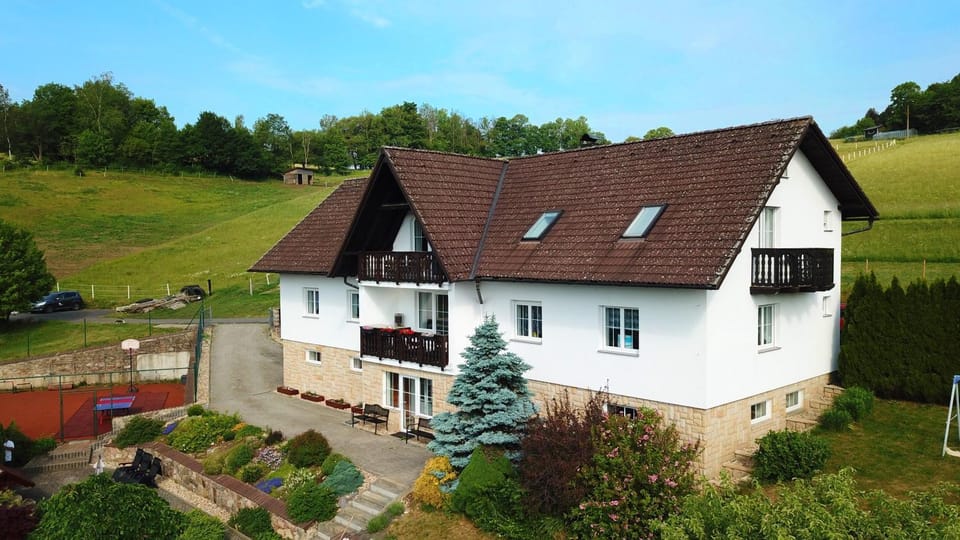 Rašovka - Bílý dům Vacation rental in Saxony