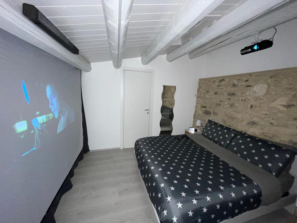 Bed, TV and multimedia