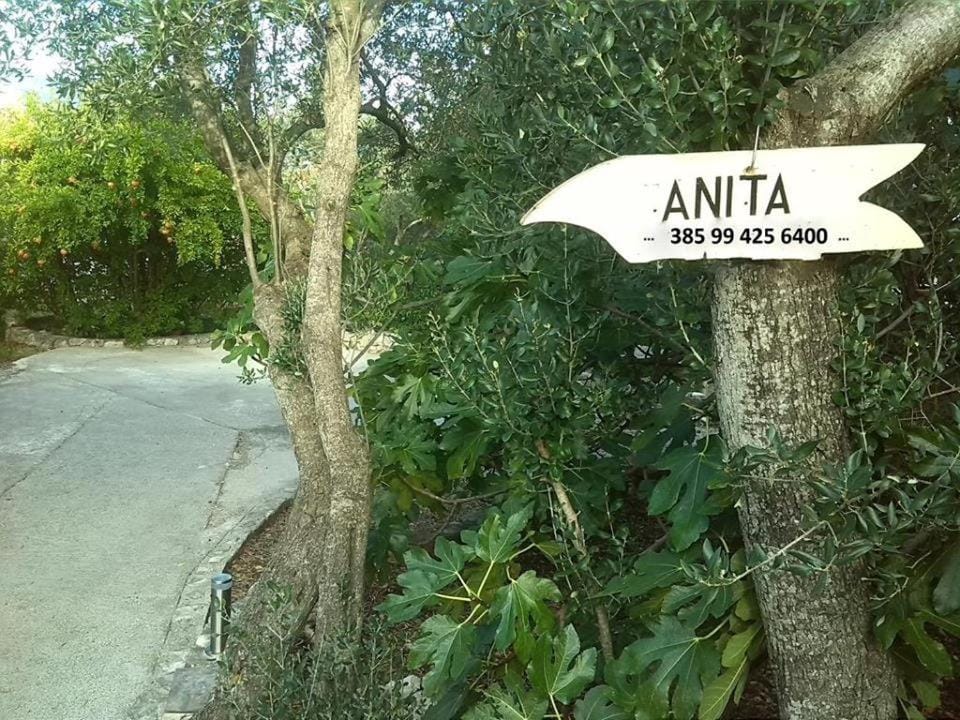 Property logo or sign