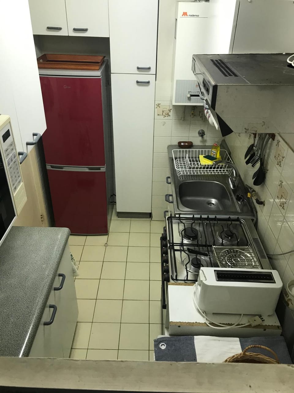 Kitchen or kitchenette
