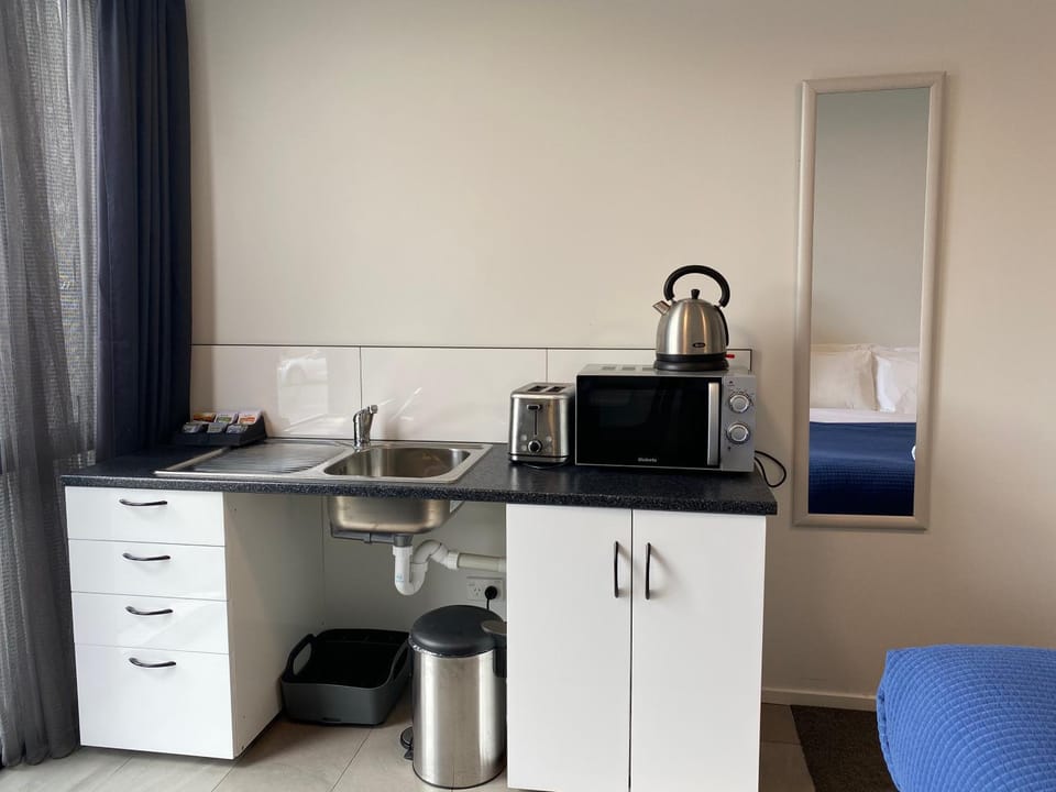 Coffee/tea facilities, Kitchen or kitchenette