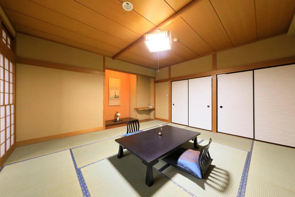 Yugawara Fuga - Adult Only Ryokan in Kanagawa Prefecture