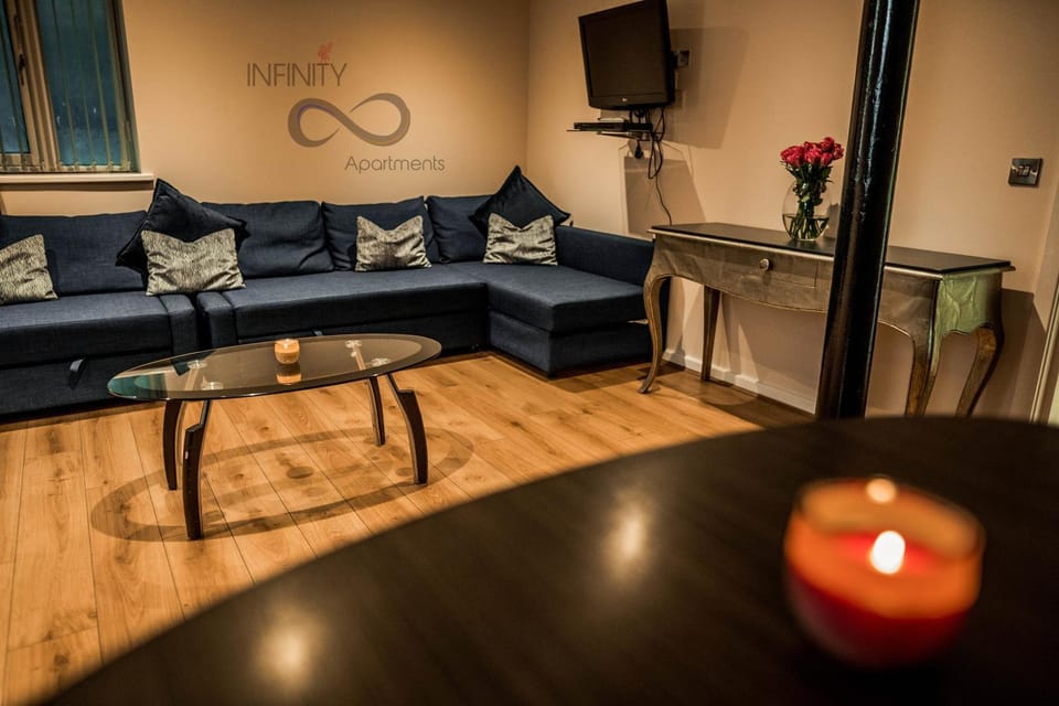 Contractor Bookers Liverpool City Centre Apartment in Liverpool