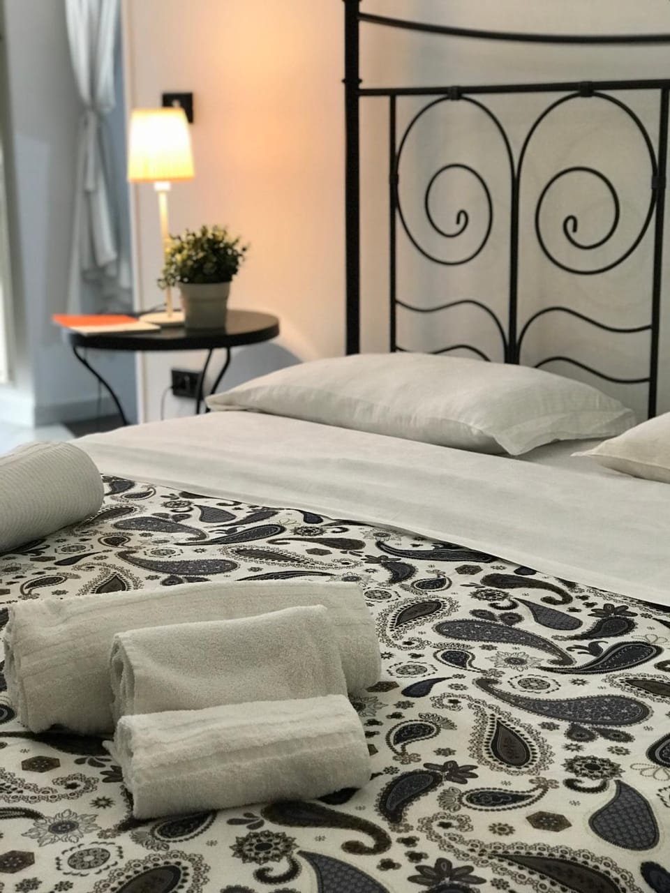 Bed, Decorative detail, Bedroom