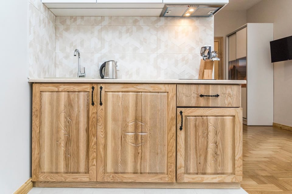 Kitchen or kitchenette, Decorative detail