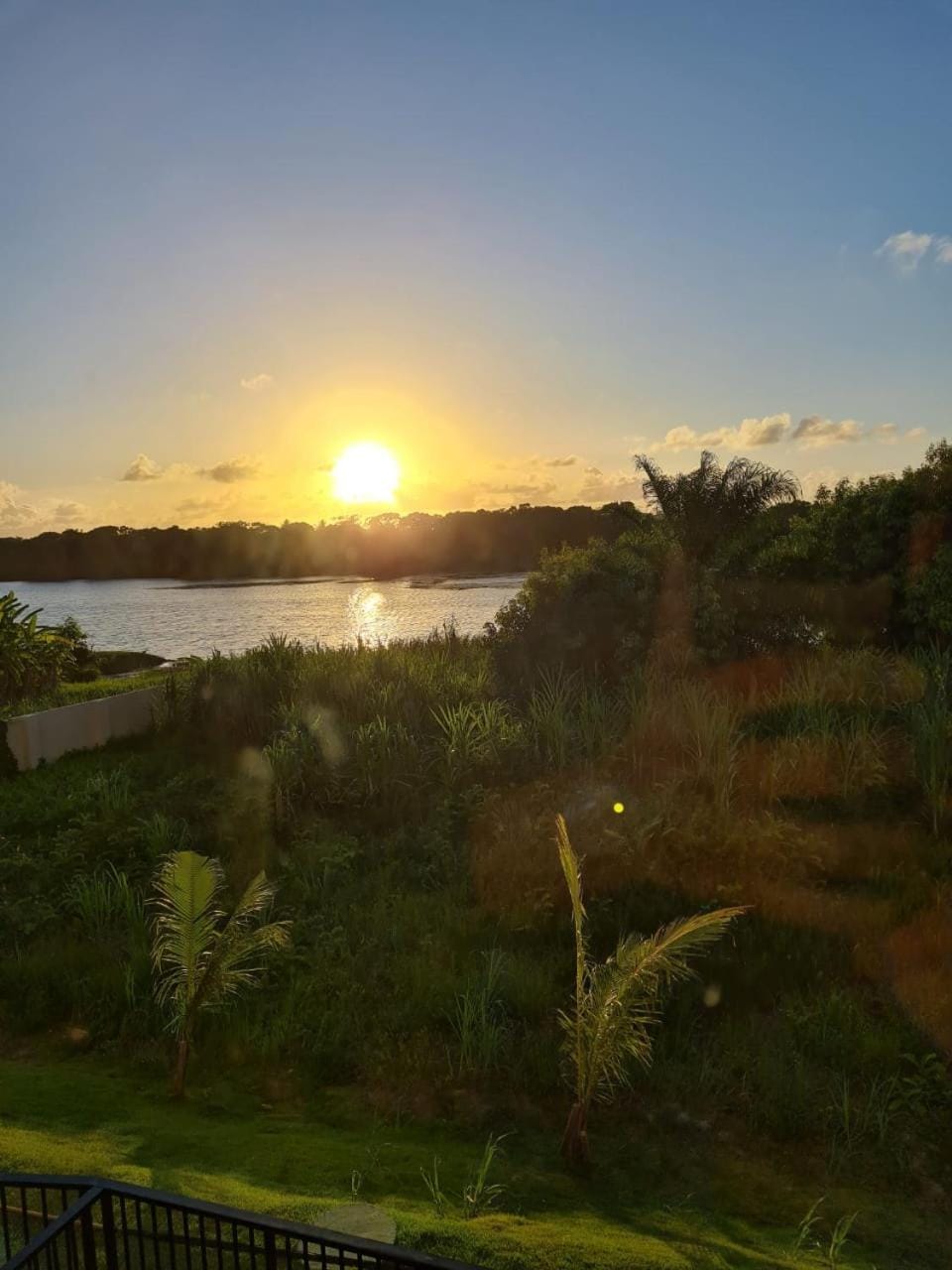 Guarajuba Cond Paraiso dos Coqueiros Apartment in State of Bahia